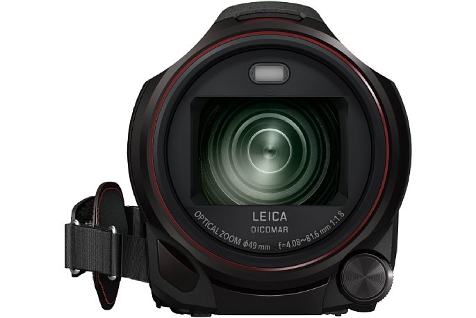 Bild Der Panasonic HC-EX878/HC-WX979 von vorne mit optisch bildstabilisiertem Leica 20x-Zoomobjektiv und kleiner Videoleuchte (das weiße Feld über dem Objektiv). [Foto: Panasonic]
