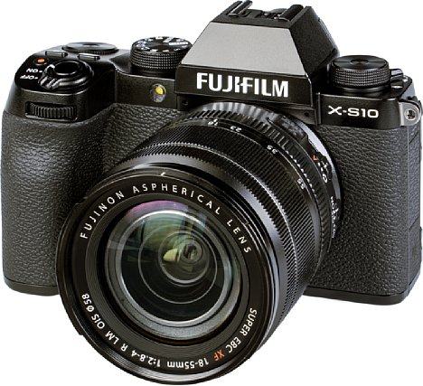 Bild Fujifilm X-S10 mit XF 18-55 mm. [Foto: MediaNord]