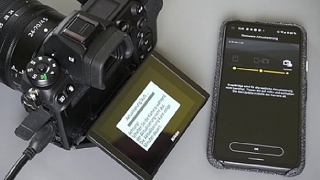 Manuel Quarta im Schulungs-Videos "Nikon Z-System im Detail", Kapitel "Firmware aktualisieren über die App (Z 6II und Z 7II)". [Foto: MediaNord]