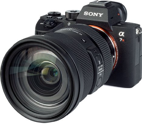 Bild Die Sony Alpha 7R III ist etwa 200 Gramm leichter als das Sigma 24-70 mm F2.8 DG DN Art. Die Kombination wird dadurch sehr frontlastig. [Foto: MediaNord]