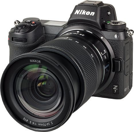 Bild Nikon Z 7 mit Nikkor Z 24-70 mm F4 S. [Foto: MediaNord]