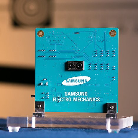 Bild Bei der Zusammenarbeit zwischen Corephotonics und Samsung
Electro-Mechanics (SEMCO) setzen die Unternehmen zunächst auf das Hummingbird Kameramodul, also die 2-Brennweiten-Lösung. [Foto: Corephotonics]