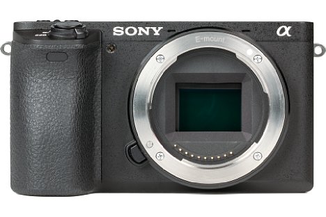 Bild Erstmalig in einer spiegellosen APS-C-Alpha steckt bei der Sony Alpha 6500 ein zur Bildstabilisierung beweglich gelagerter Bildsensor. [Foto: MediaNord]