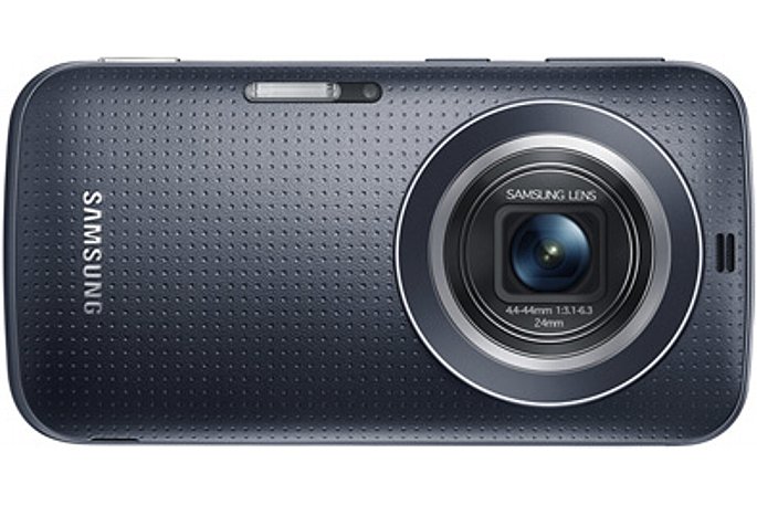 Bild Das Samsung Galaxy K Zoom löst auf einem für Smartphones großen 1/2,3"-Sensor 20,7 Megapixel auf. Die BSI-CMOS-Technologie sorgt für eine maximale Lichtausbeute. [Foto: Samsung]