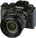 Fujifilm X-T4 mit XF 16-80 mm R OIS WR. [Foto: MediaNord]
