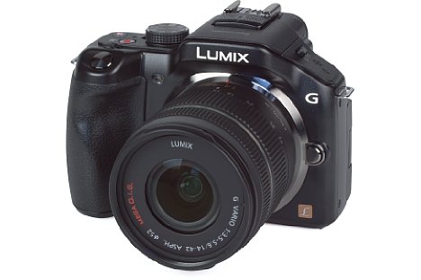 Bild Panasonic Lumix DMC-G5 mit 14-42 mm [Foto: MediaNord]