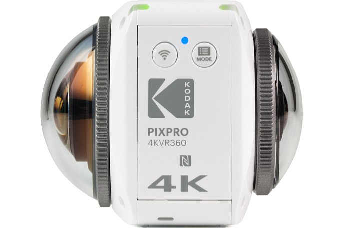 Bild Von der Seite sieht man deutlich, wie unterschiedlich die beiden Linsen der Kodak PixPro 4KVR360 sind. [Foto: MediaNord]