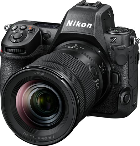 Bild Die Nikon Z 8 bietet die Technologie des Profimodells Z 9 im kompakteren, preisgünstigeren Gehäuse. Sie ist zudem das Quasi-Nachfolgemodell der DSLR Nikon D850. Die Z 8 ist sogar im Set mit dem Objektiv Nikkor Z 24.120 mm F4 S erhältlich. [Foto: Nikon]