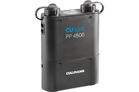 Bild Der Cullmann Power Pack PP 4500 kann mit einem Tragegurt bequem über der Schulter getragen werden. [Foto: Cullmann]