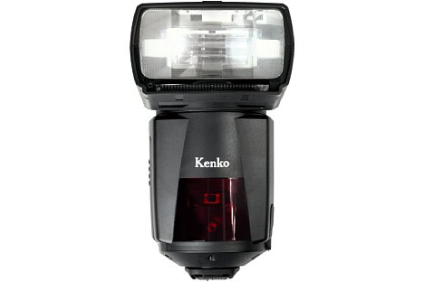 Bild Der Kenko AI Flash AB600-R besitzt einen 20-200mm-Zoomreflektor mit einer maximalen Leitzahl von 60 bei 200 mm Reflektorstellung. [Foto: Kenko]