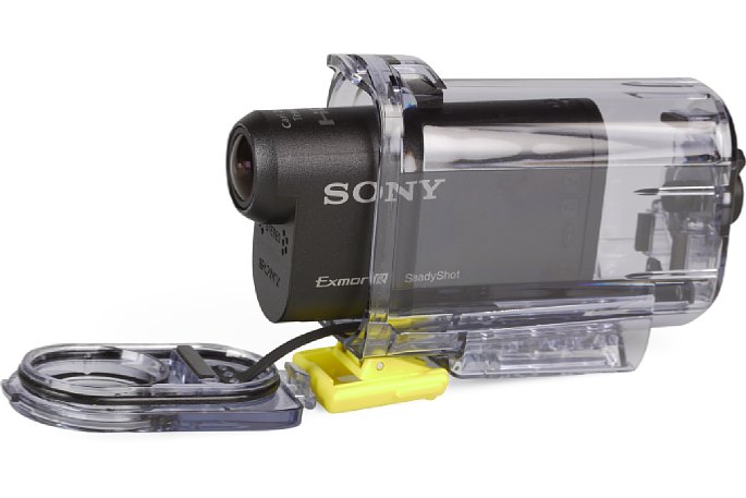 Bild Der Verschluss des Sony HDR-AS15 Action-Cam Gehäuses ist mit einer Sicherung vor dem Herabfallen geschützt. [Foto: MediaNord]
