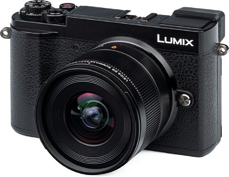 Bild Mit der viel kleineren und leichteren Panasonic Lumix DC-GX9 ergibt das Leica DG Summilux 9 mm 1.7 Asph. (H-X09) ein viel harmonischeres Gesamtbild. [Foto: MediaNord]
