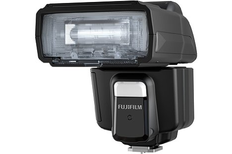 Bild Der mit einer Leitzahl von 60 leistungsstarke Fujifilm EF-60 kann per Funk auf 2,4 GHz ausgelöst werden. Er ist zum Nissin Air System kompatibel. [Foto: Fujifilm]