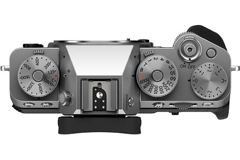 Bild Der Auslöser der Fujifilm X-T5 bietet ein Gewinde, in das sich ein klassischer Drahtfernauslöser schrauben lässt. [Foto: Fujifilm]