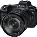 Canon EOS R mit 24-105 mm. Mit diesem Objektiv ist die Kamera als Kit erhältlich. [Foto: Canon]
