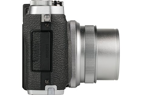 Bild Das Objektiv der Fujifilm X30 ist mit einer größtmöglichen Blende von F2.0 bis F2.8 sehr lichtstark. [Foto: MediaNord]