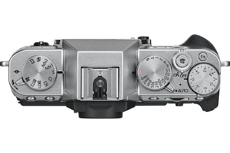 Bild Die Fujifilm X-T30 sieht im direkten Vergleich richtig flach aus. [Foto: Fujifilm]
