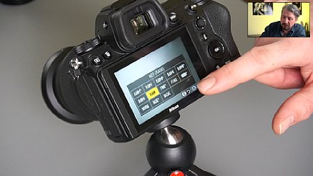 Manuel Quarta im Schulungs-Videos "Einstieg ins Nikon Z-System", Kapitel "Grundlagen der Bedienung". [Foto: MediaNord]