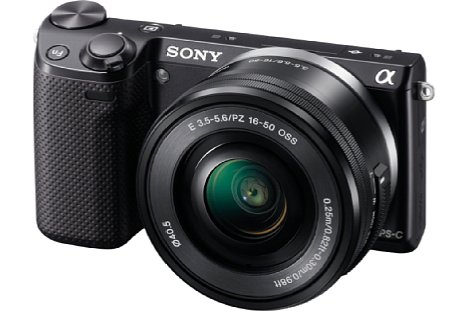 Bild Die kompakte spiegellose Systemkamera Sony NEX-5T verfügt über einen APS-C großen CMOS-Sensor mit 16 Megapixeln Auflösung und Hybrid-Autofokus. [Foto: Sony]