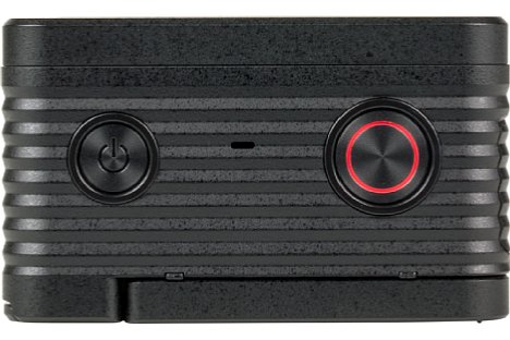 Bild Auf der aufgeräumten Oberseite der Sony DSC-RX0 II vermissen wir schmerzlich eine separate Video-Taste oder einen Modus-Wahlschalter. [Foto: MediaNord]