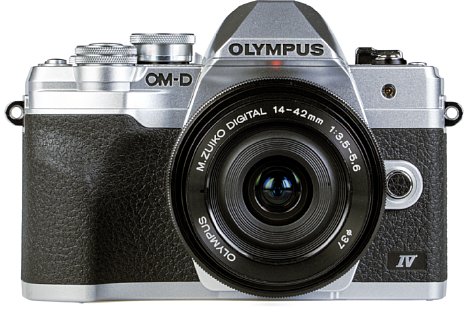 Bild Olympus OM-D E-M10 Mark IV mit 14-42 mm. [Foto: MediaNord]
