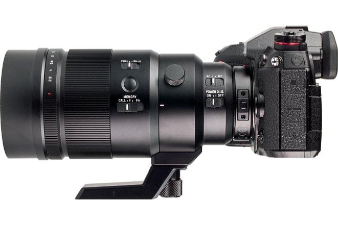 Bild Der DMW-TC14 ragt hinten in das Panasonic Leica DG Elmarit 200 mm 2.8 Power OIS hinein, wodurch er kaum aufträgt. Zudem ist er ebenfalls spritzwasser- und staubgeschützt. [Foto: MediaNord]