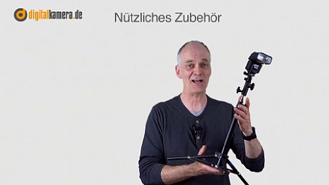 Bild Standbild aus dem Schulungsvideo "Perfekt blitzen mit dem Fujifilm X-System" mit Michael Nagel. [Foto: MediaNord]