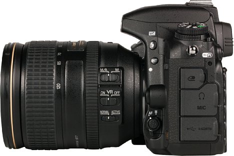 Bild Die vielen Schnittstellen der Nikon D750 befinden sich hinter Gummiklappen, wodurch sie spritzwasser- und staubgeschützt sind. [Foto: MediaNord]