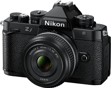 Bild Die Nikon Z f lehnt sich optisch an der Analog-SLR Nikon FM2 an. [Foto: Nikon]