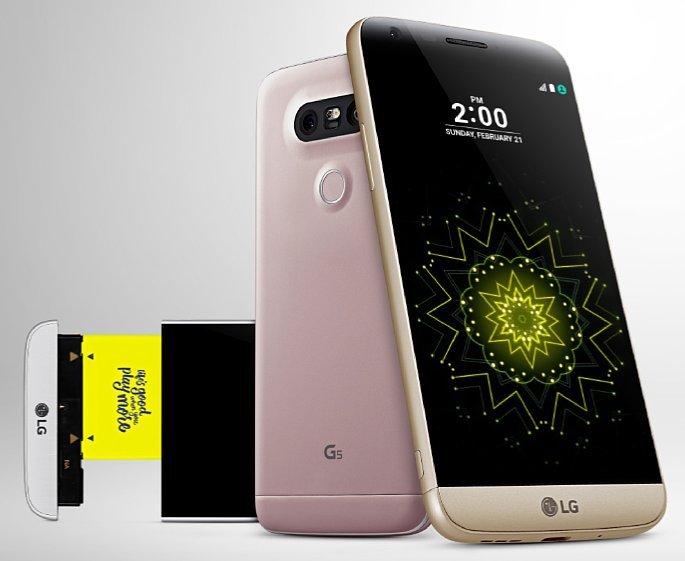 Bild Beim LG G5 Smartphone lässt sich die Unterseite des Gehäuses abnehmen, um den Akku blitzschnell zu wechseln oder um das untere Gehäuseteil gegen Zusatzmodule zu tauschen. [Foto: LG]