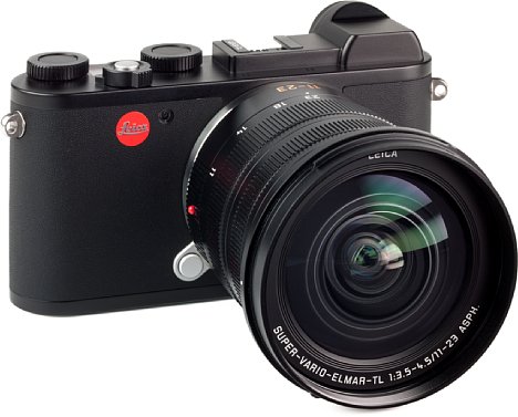 Bild Trotz der kurzen Anfangsbrennweite von 17 Millimeter entsprechend Kleinbild bietet das Leica Super-Vario-Elmar-TL 1:3,5-4,5/11-23 mm Asph. ein mit 67 Millimetern sogar nichtmal sonderlich großes Filtergewinde. [Foto: MediaNord]