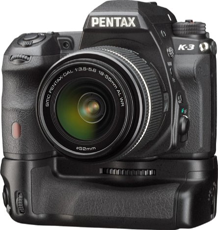 Bild Pentax K-3 mit Batteriegriff BG5  [Foto: Pentax]