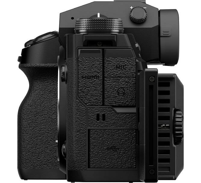 Bild Zwar neigt die Fujifilm X-H2 nicht zur Überhitzung, aber für alle Fälle lässt sich dennoch ein Lüfter zum Kühlen auf die Rückseite schrauben. [Foto: Fujifilm]