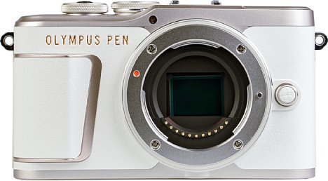 Bild Trotz des Kunststoffgehäuses ist die Olympus Pen E-PL10 mit einem Metallbajonett ausgestattet. [Foto: MediaNord]