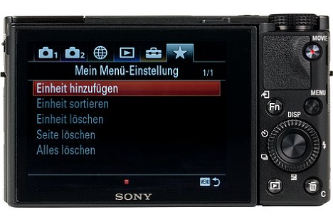 Bild Der rückwärtige Bildschirm der Sony DSC-RX100 V (DSC-RX100M5A) lässt sich um 45 Grad nach unten und 180 Grad nach oben klappen. Leider fehlt weiterhin eine Touchfunktion. [Foto: MediaNord]