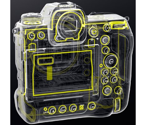 Bild Zahlreiche Dichtungen schützen die Nikon Z9 vor dem Eindringen von Staub und Spritzwasser. [Foto: Nikon]