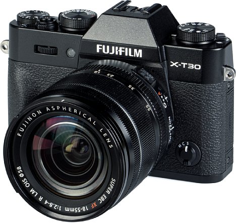 Bild Fujifilm X-T30 II mit XF 18-55 mm. [Foto: MediaNord]