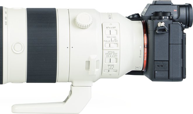 Bild Mit vier Schaltern lassen sich die Fokus- und Bildstabilisatorfunktion des Sony FE 200-600 mm F5.6-6.3 G OSS (SEL200600G) steuern. [Foto: MediaNord]