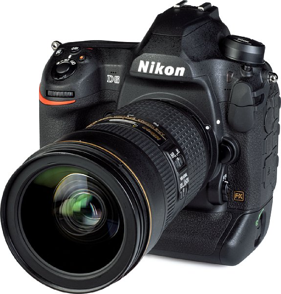 Bild Die Nikon D6 bringt mit ihrem gedichteten Magnesiumgehäuse alleine schon 1,4 Kilogramm auf die Waage, mit dem mit 2.8 24-70 mm 2.8E VR sind es sogar knapp 2,5 Kilogramm. [Foto: MediaNord]