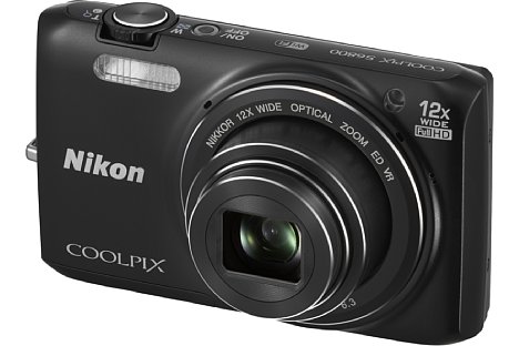 Bild Die Nikon Coolpix S6800 zoomt sogar zwölffach von 25-300 Millimeter, 16-Megapixel-BSI-CMOS-Sensor und Bildstabilisator sind ebenfalls an Bord. [Foto: Nikon]