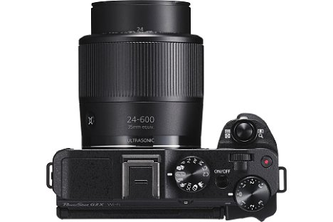Bild Von 24 bis 600 Millimeter zoomt das optisch bildstabilisierte Objektiv der Canon PowerShot G3 X 25-fach, allerdings nimmt die Lichtstärke von F2,8 im Weitwinkel auf F5,6 im Tele ab. [Foto: Canon]