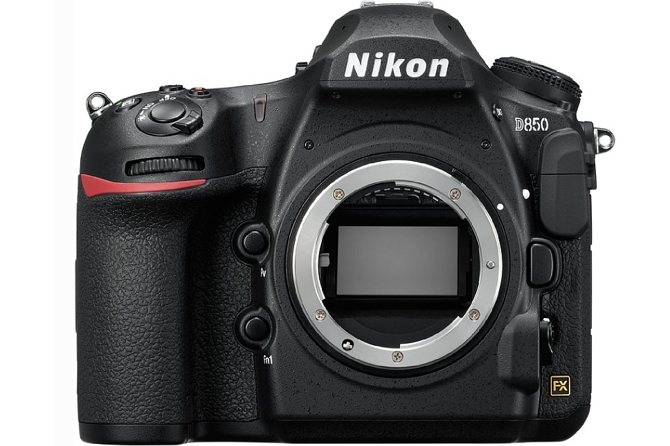 Bild Der Bildsensor der Nikon D850 hat eine effektive Auflösung von 45,7 Megapixel (Bildgröße 45,4 MP). Es handelt sich um einen rückwärtig belichteten CMOS-Sensor im FX-Format ohne optischen Tiefpassfilter. [Foto: Nikon]