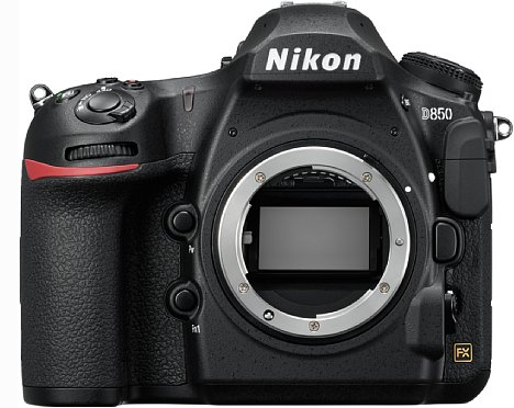 Bild Der Kleinbildsensor der Nikon D850 bringt es auf eine Auflösung von 45,7 Megapixel. Dank der BSI-Technologie wurde die lichtempfindliche Fläche maximiert, bis zu ISO 102.400 sind möglich. [Foto: Nikon]