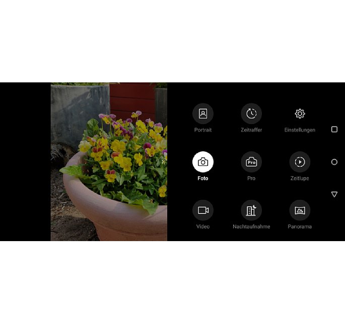 Bild Über einen Slider lassen sich dann die verschiedenen Modi der Kamera-App aktivieren sowie generelle Einstellungen aufrufen. [Foto: MediaNord]