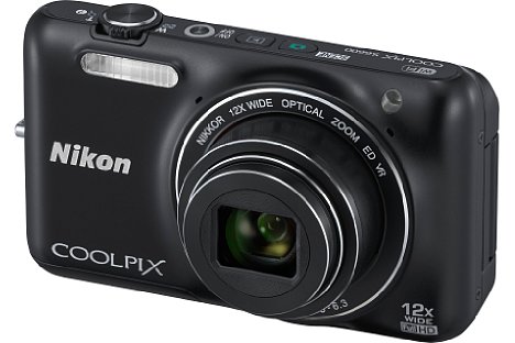Bild Die schlanke Nikon Coolpix S6600 bietet eine WLAN-Funktion zum Übertragen von Bildern auf Smartphone und Tablet-PC. [Foto: Nikon]