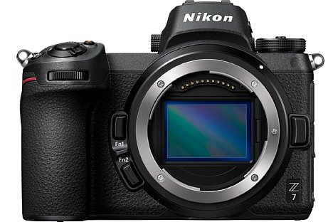 Bild Der Kleinbild-Vollformatsensor der Nikon Z 7 ist dank BSI-CMOS-Technologie sehr lichtempfindlich und löst hohe 45,7 Megapixel auf. Neun Serienbilder pro Sekunde und 4K-Videoaufnahmen sind ebenfalls kein Problem. [Foto: Nikon]