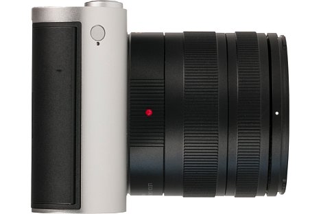 Bild Nicht einmal sichtbare Gurtösen besitzt die Leica T (Typ 701). Der Kameragurt wird einfach über spezielle Zapfen in die Kamera gesteckt. [Foto: MediaNord]