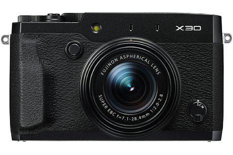 Bild Die Fujifilm X30 bietet weiterhin ein 4-fach-Zoom von 28-112 mm (KB) bei F2-2,8 sowie einen 12 Megapixel auflösenden 2/3"-Sensor mit X-Trans-Technologie. [Foto: Fujifilm]