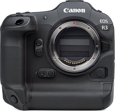 Bild Standardmäßig ist der Verschluss der Canon EOS R3 zum Schutz des Sensors vor Verunreinigungen geschlossen, per Menü lässt er sich aber auch einstellen, dass er nach dem Ausschalten der Kamera offen bleibt. [Foto: MediaNord]