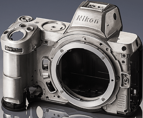 Bild Das Gehäuse der Nikon Z 5 besteht auf der Ober- und Vorderseite aus einer Magnesiumlegierung. [Foto: Nikon]
